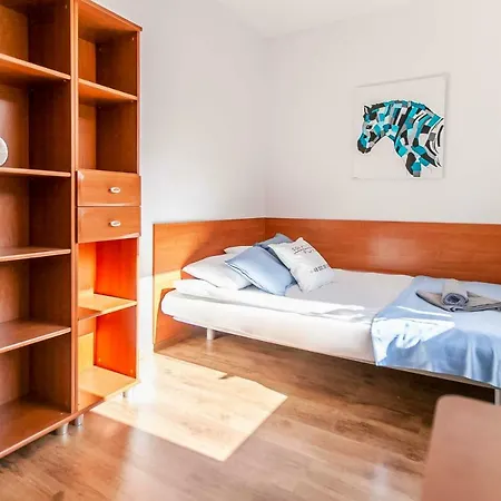 Apartament 23 Marca 8c Lägenhet
